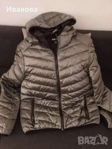 Дамско късо яке SISTER