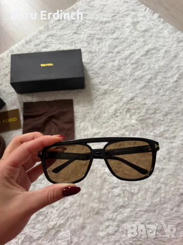 Слънчеви очила Tom Ford, снимка 2 - Слънчеви и диоптрични очила - 56568572