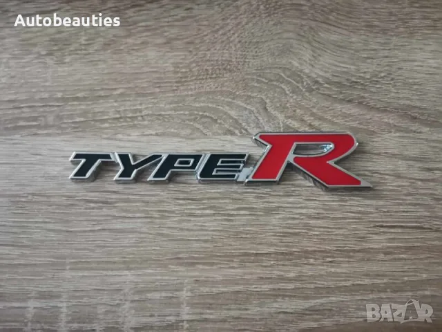 Honda Type R емблема черно с червено