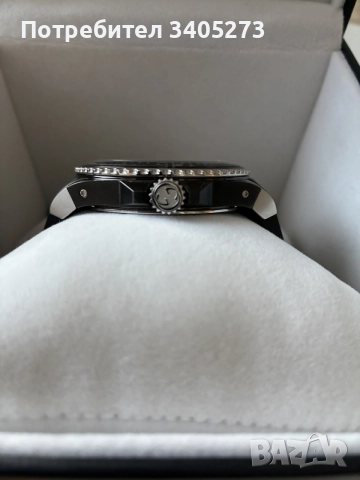 Часовник Gucci Dive YA136204 Swiss Made, снимка 6 - Мъжки - 56627628
