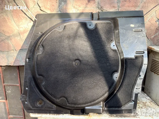 Кора над резервна гума за BMW E39, снимка 4 - Части - 56602639
