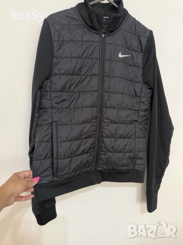 Дамско яке Nike Therma fit, снимка 11 - Якета - 56648299
