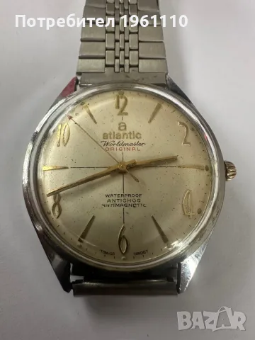 Часовник Atlantic Worldmaster Original.