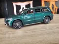 Метална количка в мащаб 1:24, снимка 1