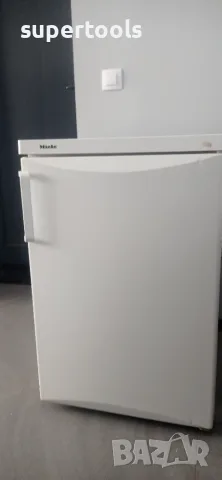 Малък хладилник с камера Miele  K 1201 – втора употреба