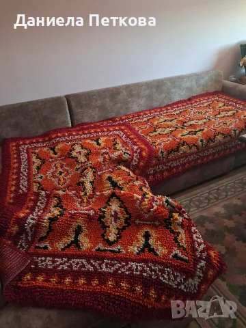Продавам вълнени китеници (губери) , снимка 3 - Покривки за легло - 56631647