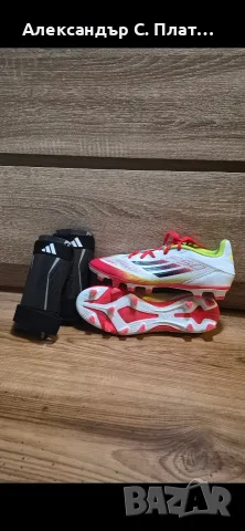 Продавам футболни бутонки Adidas F50 размер 41.5 + ПОДАРЪК кори Adidas!