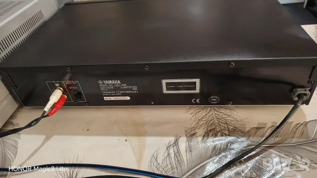Компакт диск плеър Yamaha CDX-496, снимка 5 - Аудиосистеми - 56638789