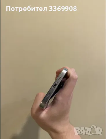 Продавам Apple iPhone 16 Pro 256 GB