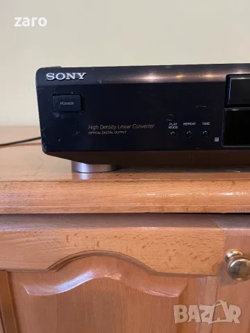 Компакт диск плеър Sony CDP-XE310, снимка 2 - Аудиосистеми - 56644956