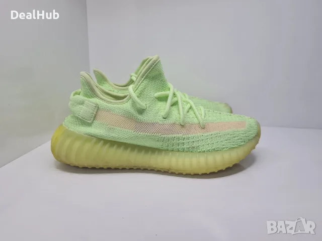 Маратонки Adidas Yeezy Boost 350 V2

Носени,но в отлично състояние. 

Размер 38 стелка 23.5 см.

Ц