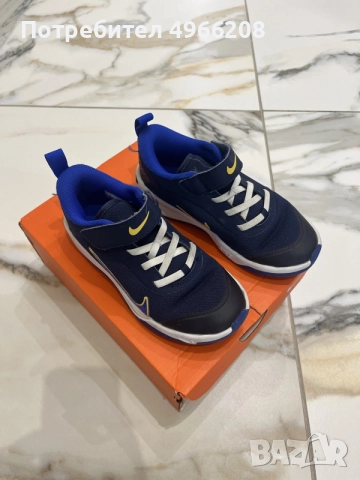 Детски спортни обувки Nike Omni Multi-Court (PS) 