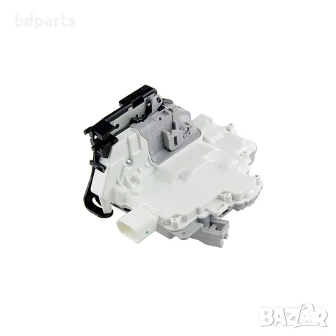 Брава за предна дясна врата VW, Passat B6, Tiguan 5N, Audi A4 A5 Q5 Q7