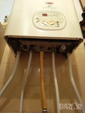 Продавам работещ газов котел RADIANT RSF 20 E, снимка 8 - Други - 56719460