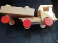 дървено камионче с  8 буренца, снимка 3