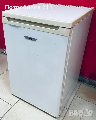 Малък Хладилник с Камера Zanussi
