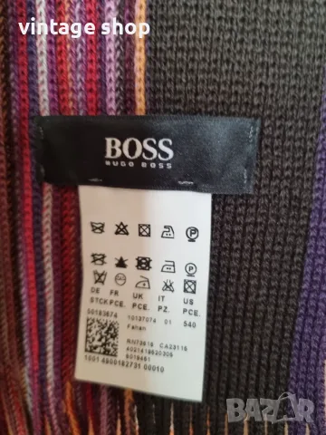 Шал Hugo Boss(вълна), снимка 8 - Шалове - 56596692