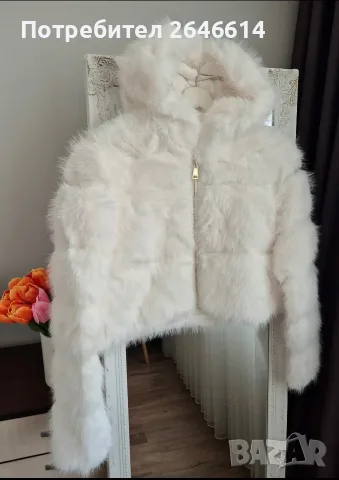 Дамско пухено палто в бяло