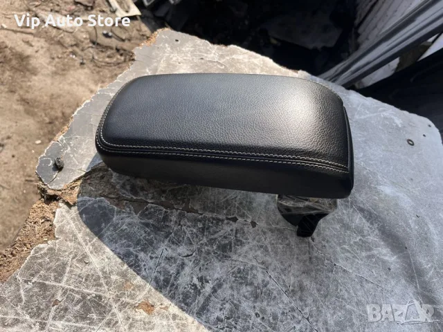 Капак за подлакътник Mercedes GLA