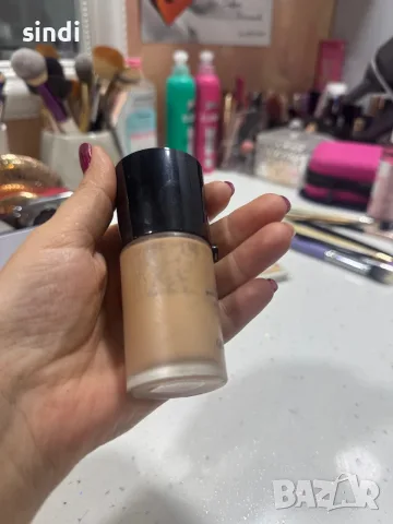 Грим armani lancome, снимка 2 - Козметика за лице - 56583783