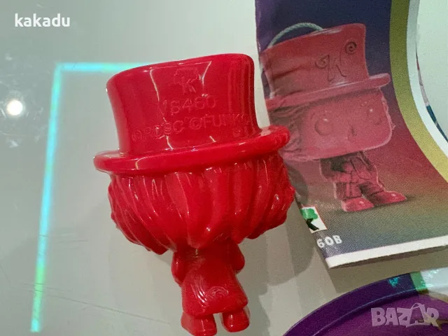 Фигурка от Kinder Wonka 2026 - червен, снимка 2 - Колекции - 56750668