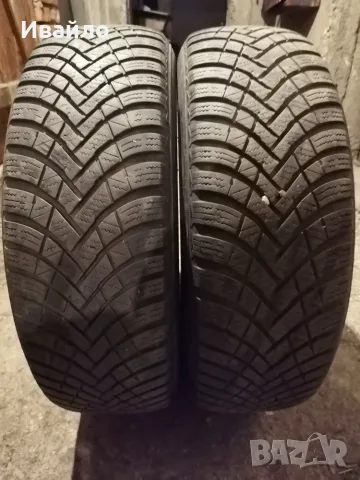 Продавам 2 броя зимни гуми 195.65.15 на 1 сезон дот 2023 Hankook 