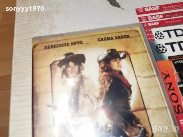 БАНДИТКИ-DVD 2110262131H2E8R, снимка 5 - DVD филми - 56601795