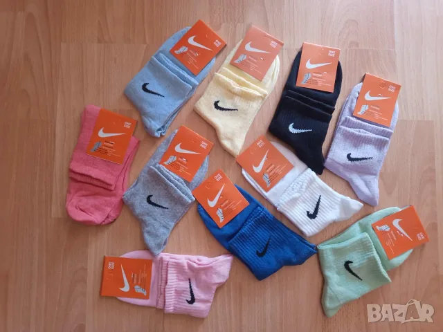 Памучни чорапи Nike къс конч универсален размер