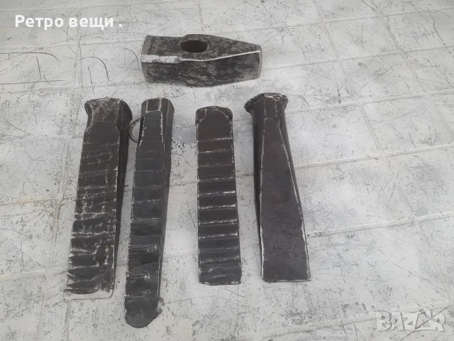 Чук и клинове за дърва