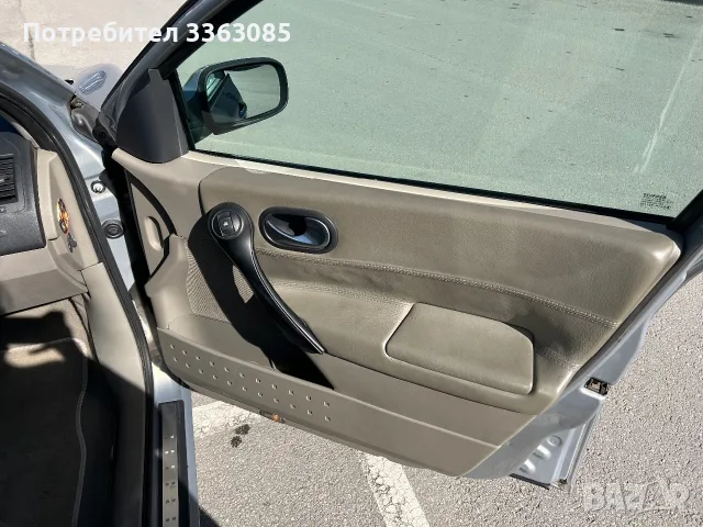Renault Megane 2003, 1,4 , снимка 5 - Автомобили и джипове - 56744136