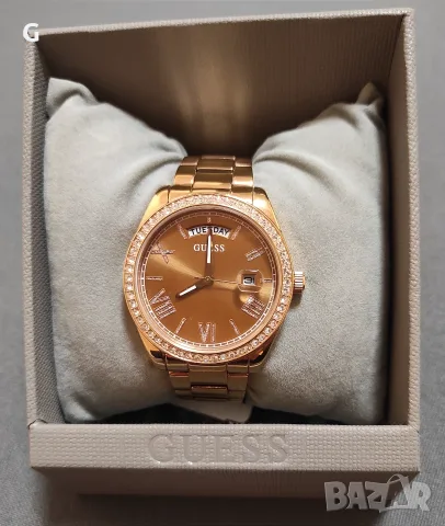 Дамски часовник Guess, снимка 6 - Луксозни - 56554416