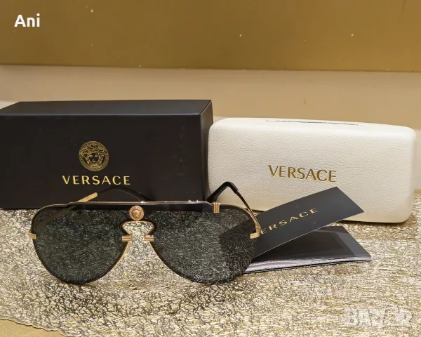 Слънчеви очила на Versace , снимка 2 - Слънчеви и диоптрични очила - 56557551