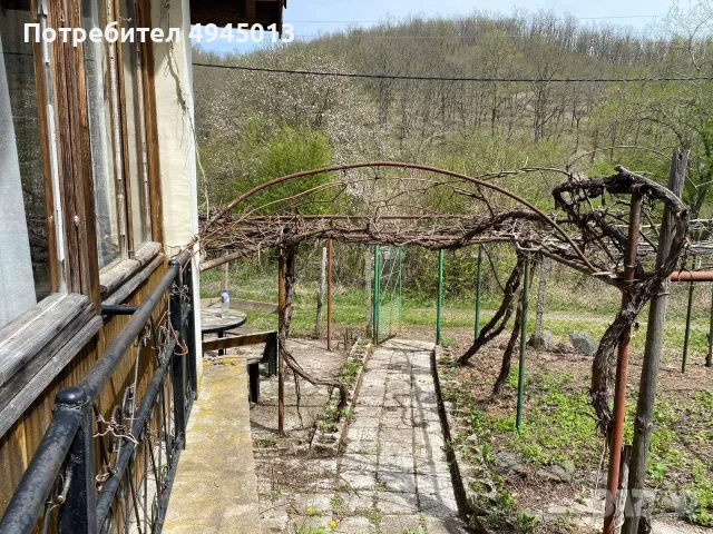 Продаваме масивна вила, снимка 5 - Вили - 56698219