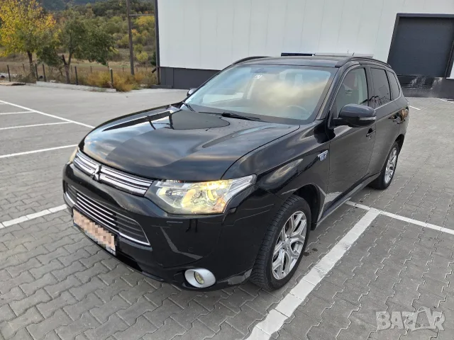 Mitsubishi Outlander 4х4 PHEV 2.0 2013 нов внос