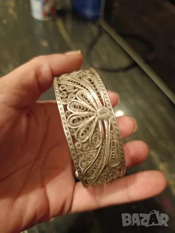 Сребърна гривна филигран 