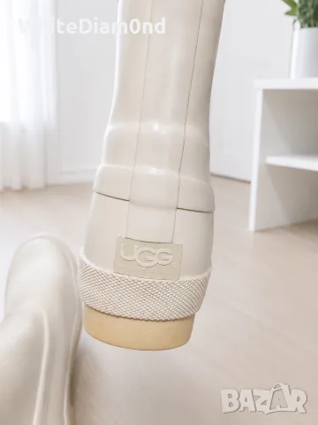 Оригинални ботуши UGG номер 39, снимка 2 - Дамски ботуши - 56653151