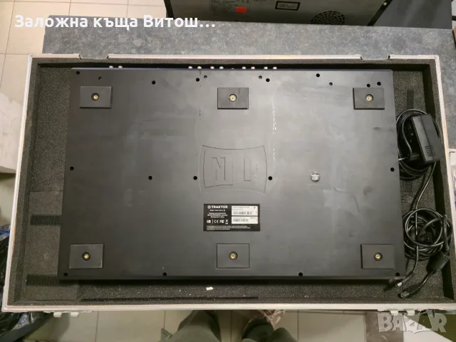 Dj контролер Traktor Kontrol S8 FX , снимка 5 - Ресийвъри, усилватели, смесителни пултове - 56571161