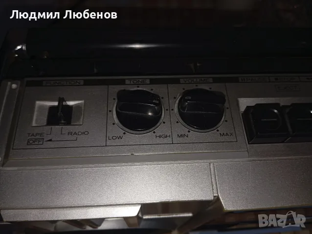 Hitachi TRK 6801E, снимка 5 - Радиокасетофони, транзистори - 56647917
