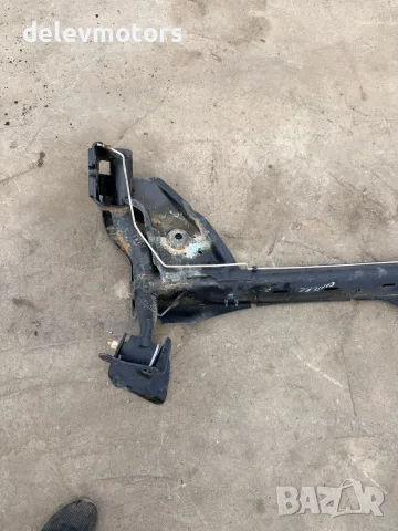 Заден мост от Renault Captur 1.5 DCI, снимка 5 - Части - 56183467