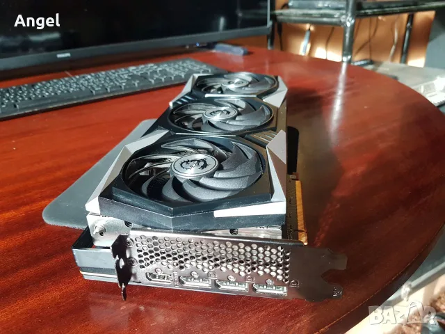 MSI Radeon RX 6800 16GB GDDR6 256bit, снимка 9 - Видеокарти - 56572318