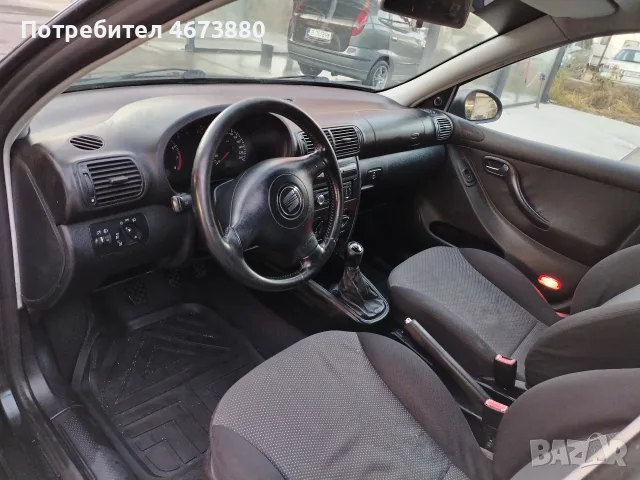 seat Leon 1.6 бензин, снимка 9 - Автомобили и джипове - 56612359