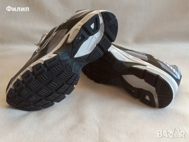 Маратонки Nike Initiator, снимка 4 - Спортни обувки - 56560360
