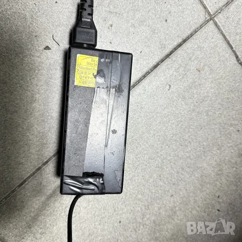 Лаптоп Toshiba Satellite Pro 300., снимка 8 - Лаптопи за дома - 56639568