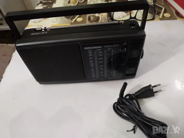 Радиоприемник GRUNDIG PRIMA BOY 70K, снимка 6 - Радиокасетофони, транзистори - 56646396