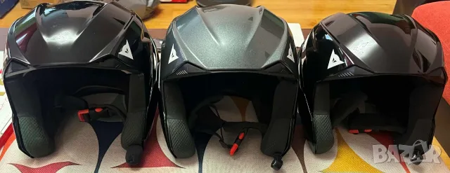 DAINESE 3 броя каски с оригинално вграден Bluetooth и презареждаеми батерии