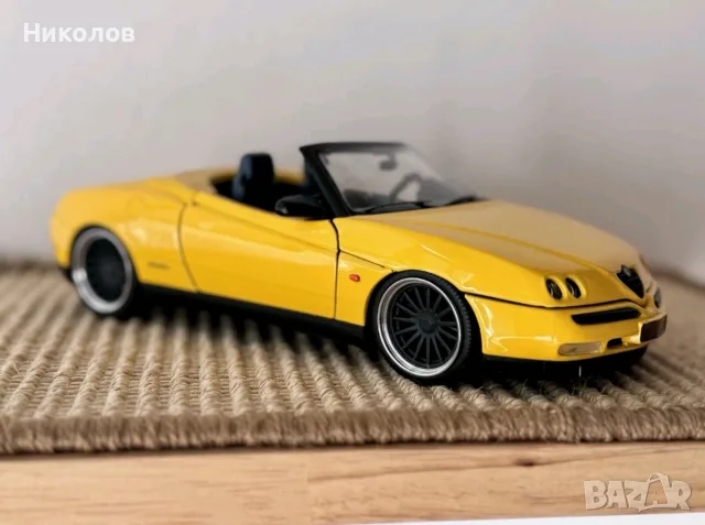 ALFA ROMEO SPIDER  BURAGO  1/18 топ състояние
