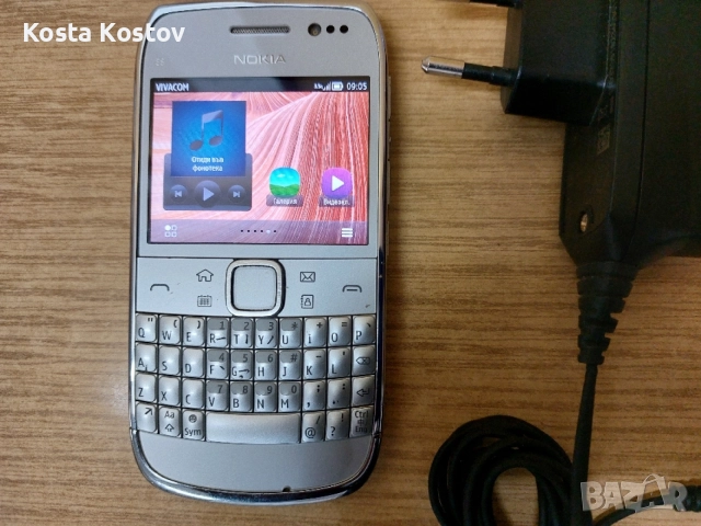 NOKIA E6-00.    ...     