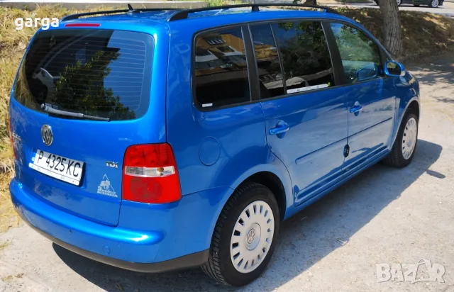 VW Touran 1.9 105 7места, снимка 3 - Автомобили и джипове - 56651959