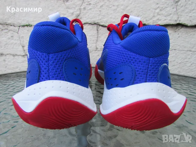 Юношески маратонки Under Armour Jet '23, снимка 2 - Детски маратонки - 56649780