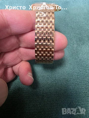 Дамски луксозен часовник Chopard , снимка 2 - Дамски - 56716185